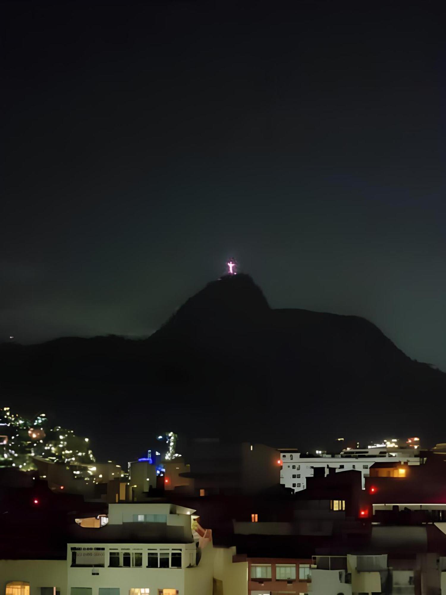 Apartamento Studio Completo Copacabana 1 Quadra Da Praia Com Garagem Apartamento Río de Janeiro