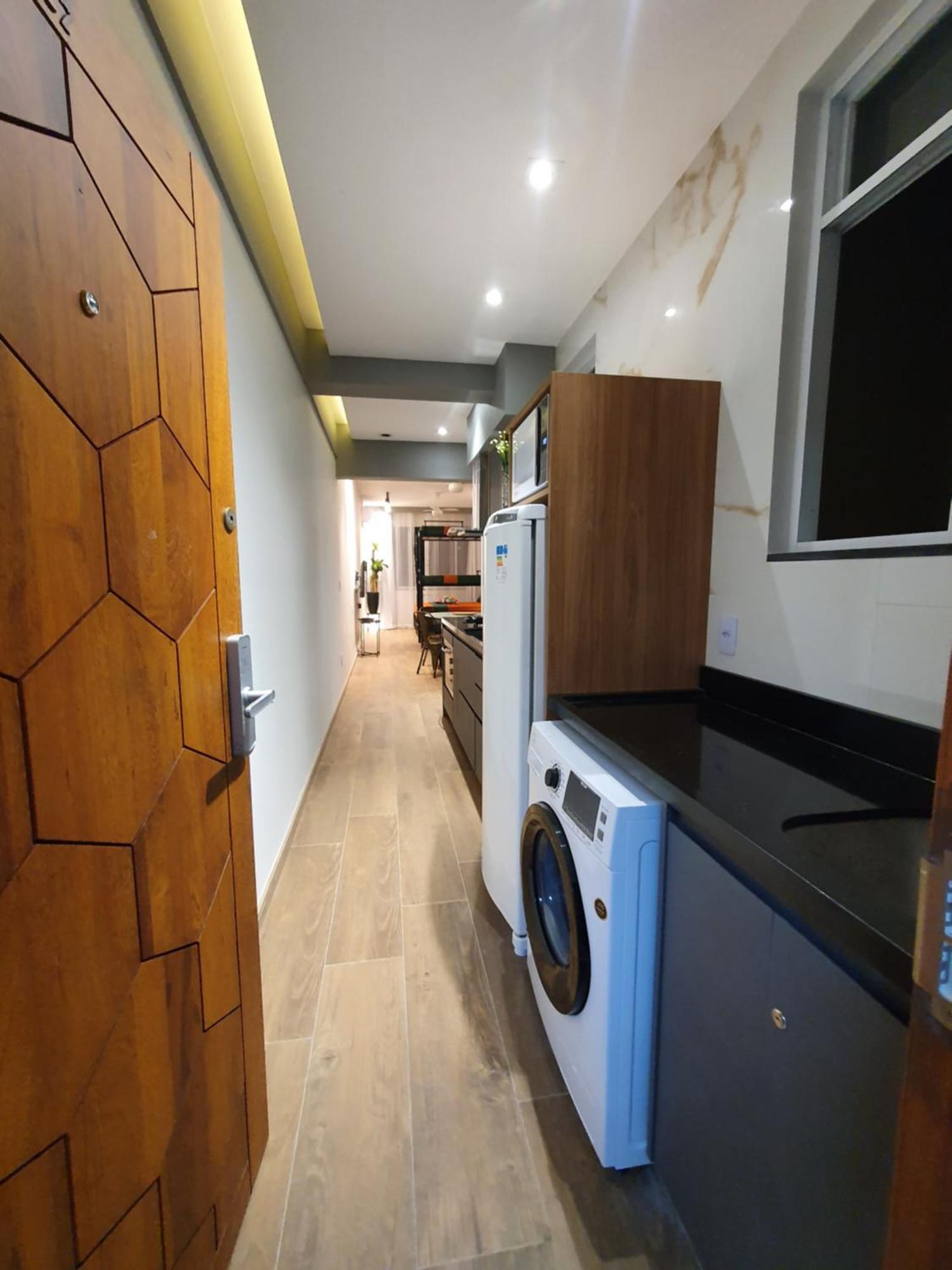 Apartamento Studio Completo Copacabana 1 Quadra Da Praia Com Garagem * Río de Janeiro